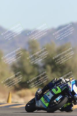 media/Oct-30-2025-Racers Edge (Thu) [[dabbdaf680]]/2-A Group/Session 5 (Turn 7)/